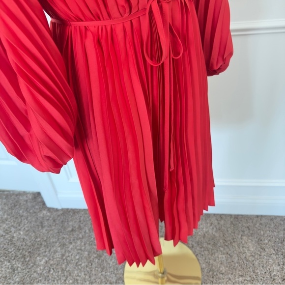 Express Pleated Belted Off The Shoulder Trapeze Red Women's Dress Size Small - Picture 8 of 10